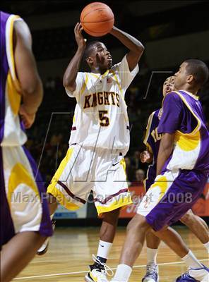 Thumbnail 2 in Mt. Vernon vs Roman Catholic (Prime Time Shootout) photogallery.