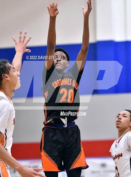 Thumbnail 2 in Cosumnes Oaks vs. Foothill (Stan Harms Classic) photogallery.