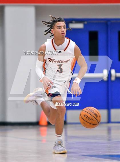 Thumbnail 1 in Cosumnes Oaks vs. Foothill (Stan Harms Classic) photogallery.