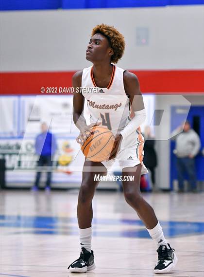 Thumbnail 1 in Cosumnes Oaks vs. Foothill (Stan Harms Classic) photogallery.