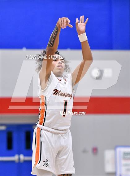Thumbnail 3 in Cosumnes Oaks vs. Foothill (Stan Harms Classic) photogallery.
