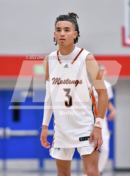 Thumbnail 2 in Cosumnes Oaks vs. Foothill (Stan Harms Classic) photogallery.