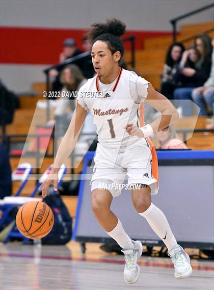 Thumbnail 1 in Cosumnes Oaks vs. Foothill (Stan Harms Classic) photogallery.