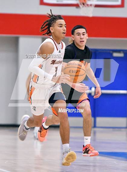 Thumbnail 2 in Cosumnes Oaks vs. Foothill (Stan Harms Classic) photogallery.
