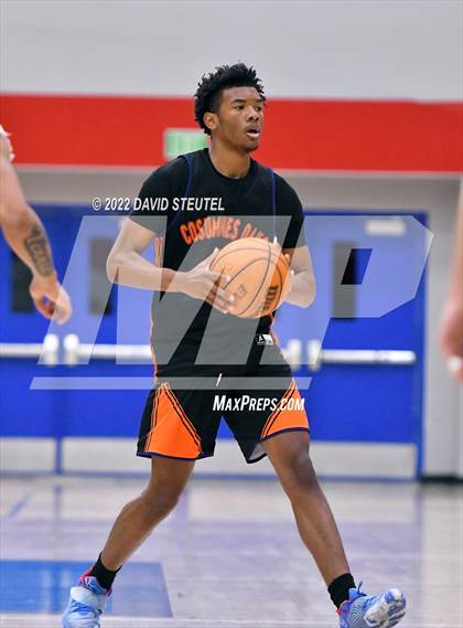 Thumbnail 2 in Cosumnes Oaks vs. Foothill (Stan Harms Classic) photogallery.