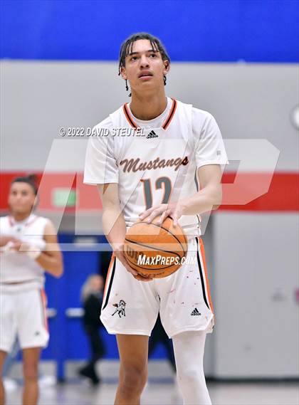 Thumbnail 2 in Cosumnes Oaks vs. Foothill (Stan Harms Classic) photogallery.