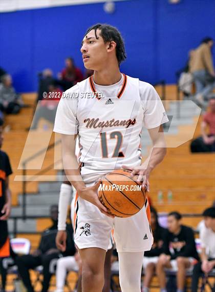 Thumbnail 1 in Cosumnes Oaks vs. Foothill (Stan Harms Classic) photogallery.