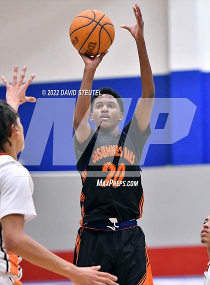 Thumbnail 1 in Cosumnes Oaks vs. Foothill (Stan Harms Classic) photogallery.