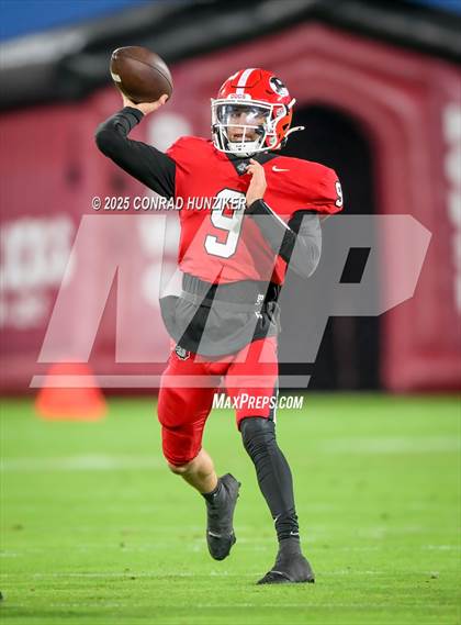 Thumbnail 1 in Pasadena @ Muir photogallery.