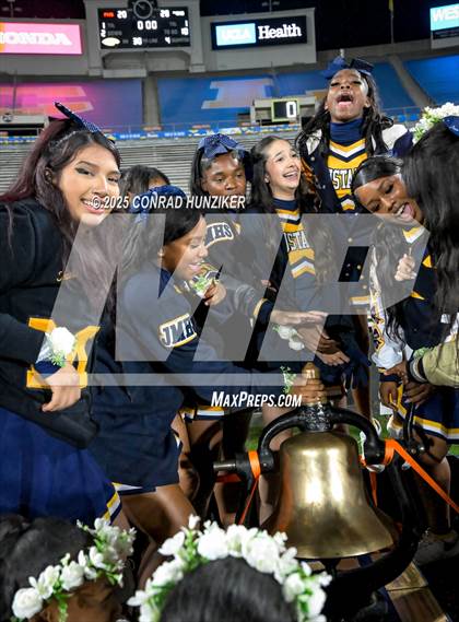 Thumbnail 1 in Pasadena @ Muir photogallery.