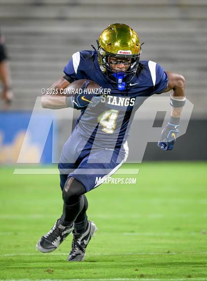 Thumbnail 1 in Pasadena @ Muir photogallery.