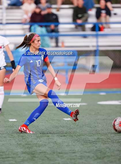 Thumbnail 3 in Fairview vs Broomfield (CHSAA 5A Playoffs Rd 2) photogallery.