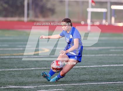 Thumbnail 1 in Fairview vs Broomfield (CHSAA 5A Playoffs Rd 2) photogallery.