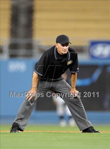 Thumbnail 2 in Etiwanda vs. Mission Viejo (CIF SS D2 Final) photogallery.