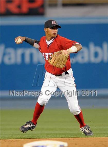 Thumbnail 2 in Etiwanda vs. Mission Viejo (CIF SS D2 Final) photogallery.