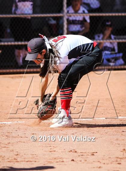 Thumbnail 3 in Rio Rico vs Rincon/University photogallery.