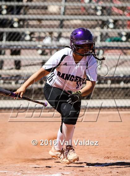 Thumbnail 3 in Rio Rico vs Rincon/University photogallery.