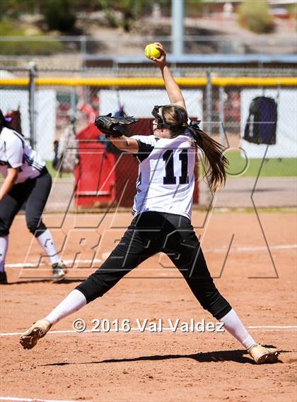 Thumbnail 1 in Rio Rico vs Rincon/University photogallery.