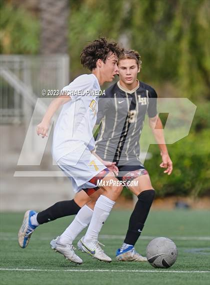 Thumbnail 2 in Laguna Hills vs. El Toro (Hawks Invitational) photogallery.