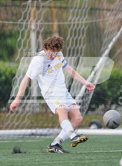 Thumbnail 3 in Laguna Hills vs. El Toro (Hawks Invitational) photogallery.