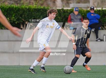 Thumbnail 2 in Laguna Hills vs. El Toro (Hawks Invitational) photogallery.