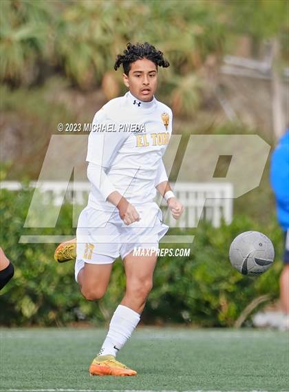 Thumbnail 1 in Laguna Hills vs. El Toro (Hawks Invitational) photogallery.