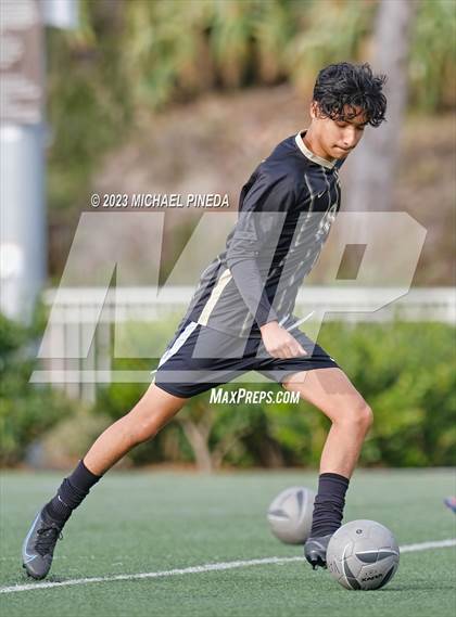 Thumbnail 1 in Laguna Hills vs. El Toro (Hawks Invitational) photogallery.
