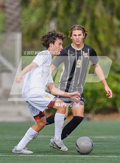 Thumbnail 3 in Laguna Hills vs. El Toro (Hawks Invitational) photogallery.