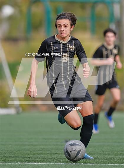 Thumbnail 3 in Laguna Hills vs. El Toro (Hawks Invitational) photogallery.