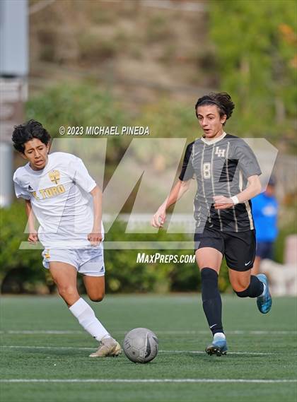 Thumbnail 3 in Laguna Hills vs. El Toro (Hawks Invitational) photogallery.