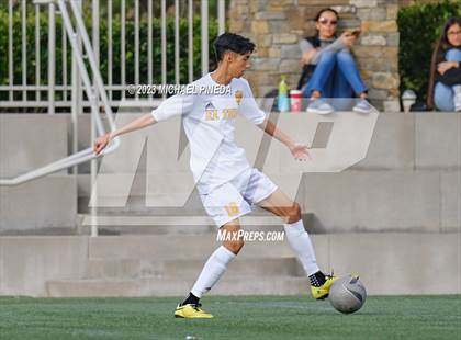 Thumbnail 3 in Laguna Hills vs. El Toro (Hawks Invitational) photogallery.