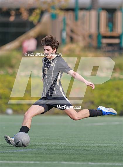 Thumbnail 3 in Laguna Hills vs. El Toro (Hawks Invitational) photogallery.