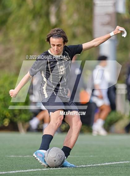 Thumbnail 2 in Laguna Hills vs. El Toro (Hawks Invitational) photogallery.