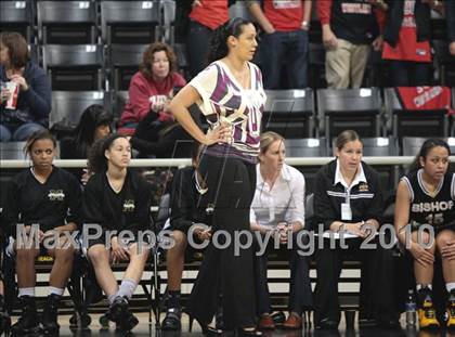 Thumbnail 1 in Bishop Montgomery vs. Harvard-Westlake (CIF SS 4AA Final) photogallery.