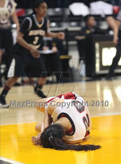 Thumbnail 1 in Bishop Montgomery vs. Harvard-Westlake (CIF SS 4AA Final) photogallery.