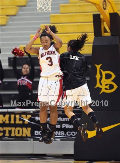 Thumbnail 1 in Bishop Montgomery vs. Harvard-Westlake (CIF SS 4AA Final) photogallery.