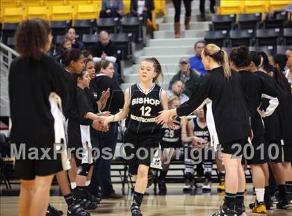 Thumbnail 3 in Bishop Montgomery vs. Harvard-Westlake (CIF SS 4AA Final) photogallery.