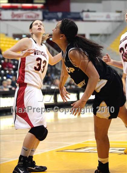 Thumbnail 2 in Bishop Montgomery vs. Harvard-Westlake (CIF SS 4AA Final) photogallery.