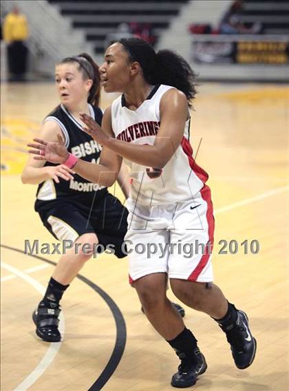 Thumbnail 1 in Bishop Montgomery vs. Harvard-Westlake (CIF SS 4AA Final) photogallery.