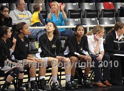 Thumbnail 1 in Bishop Montgomery vs. Harvard-Westlake (CIF SS 4AA Final) photogallery.