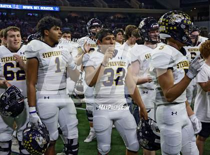 Thumbnail 1 in Hirschi vs. Stephenville (UIL 4A D1 Semifinal Playoff) photogallery.