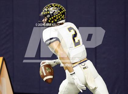 Thumbnail 3 in Hirschi vs. Stephenville (UIL 4A D1 Semifinal Playoff) photogallery.