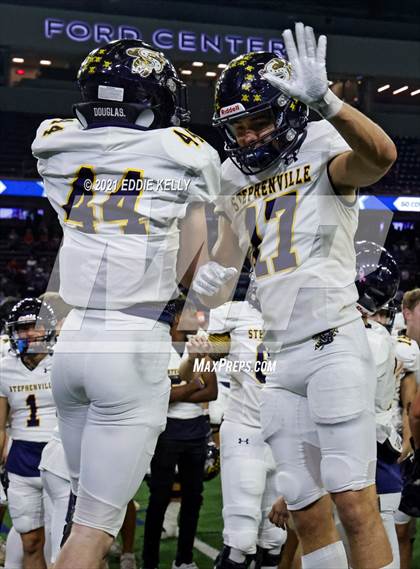 Thumbnail 2 in Hirschi vs. Stephenville (UIL 4A D1 Semifinal Playoff) photogallery.