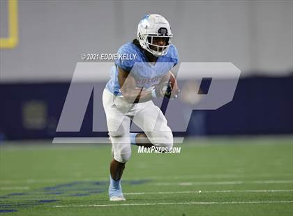 Thumbnail 2 in Hirschi vs. Stephenville (UIL 4A D1 Semifinal Playoff) photogallery.