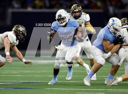 Thumbnail 2 in Hirschi vs. Stephenville (UIL 4A D1 Semifinal Playoff) photogallery.