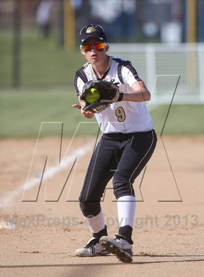 Thumbnail 3 in Legend vs Rock Canyon (CHSAA 5A Quarterfinal) photogallery.