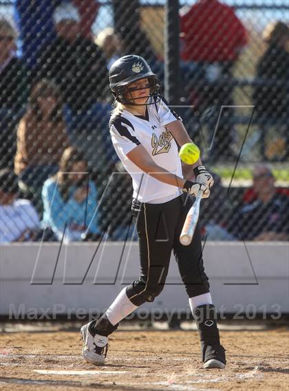 Thumbnail 2 in Legend vs Rock Canyon (CHSAA 5A Quarterfinal) photogallery.