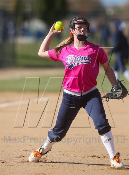 Thumbnail 3 in Legend vs Rock Canyon (CHSAA 5A Quarterfinal) photogallery.
