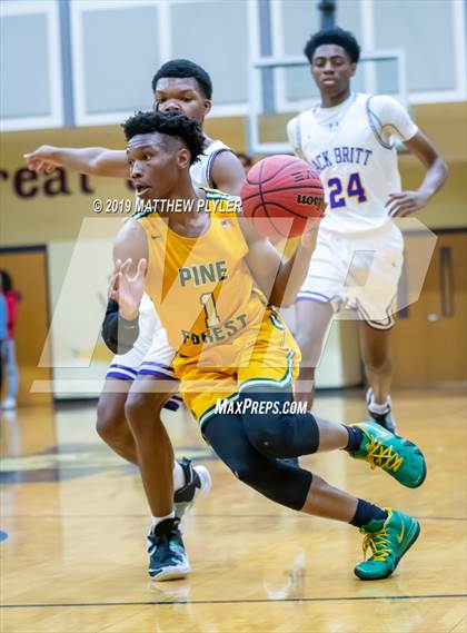 Thumbnail 2 in Pine Forest vs Jack Britt (Cumberland County Holiday Classic 1st Round) photogallery.