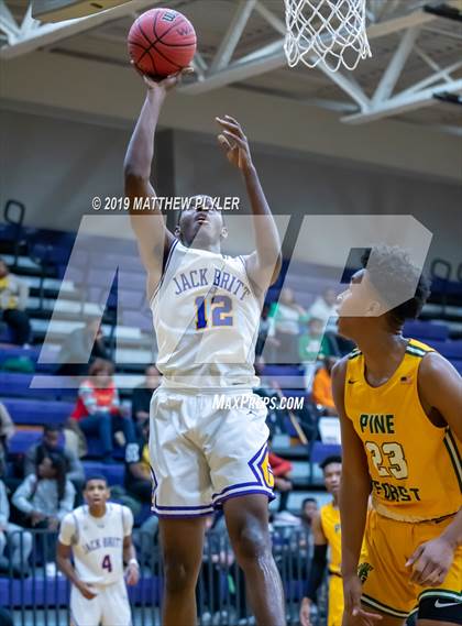 Thumbnail 3 in Pine Forest vs Jack Britt (Cumberland County Holiday Classic 1st Round) photogallery.